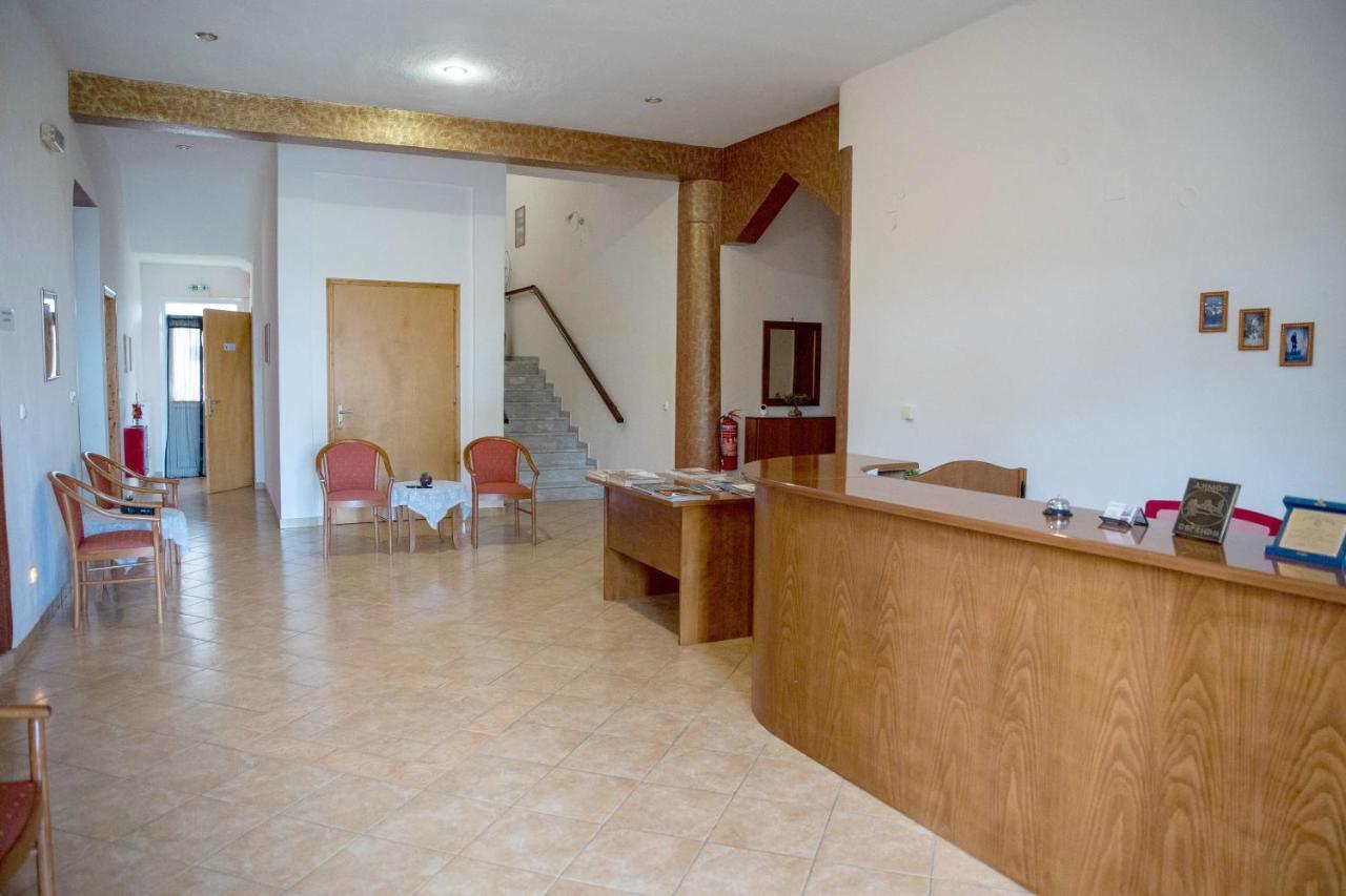 Hotel Kastro Sérvia Exteriér fotografie